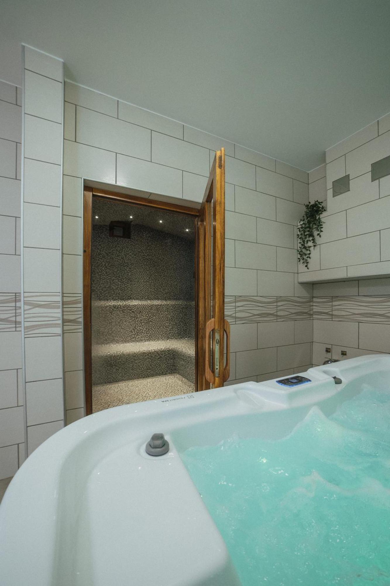As Apartmani Pirot Eksteriør bilde